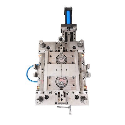 2色キャップ射出成形金型